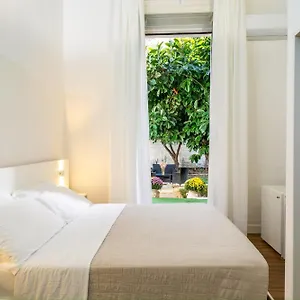 mini-suite-al-giardino-della-giganza.catania-hotels.net/